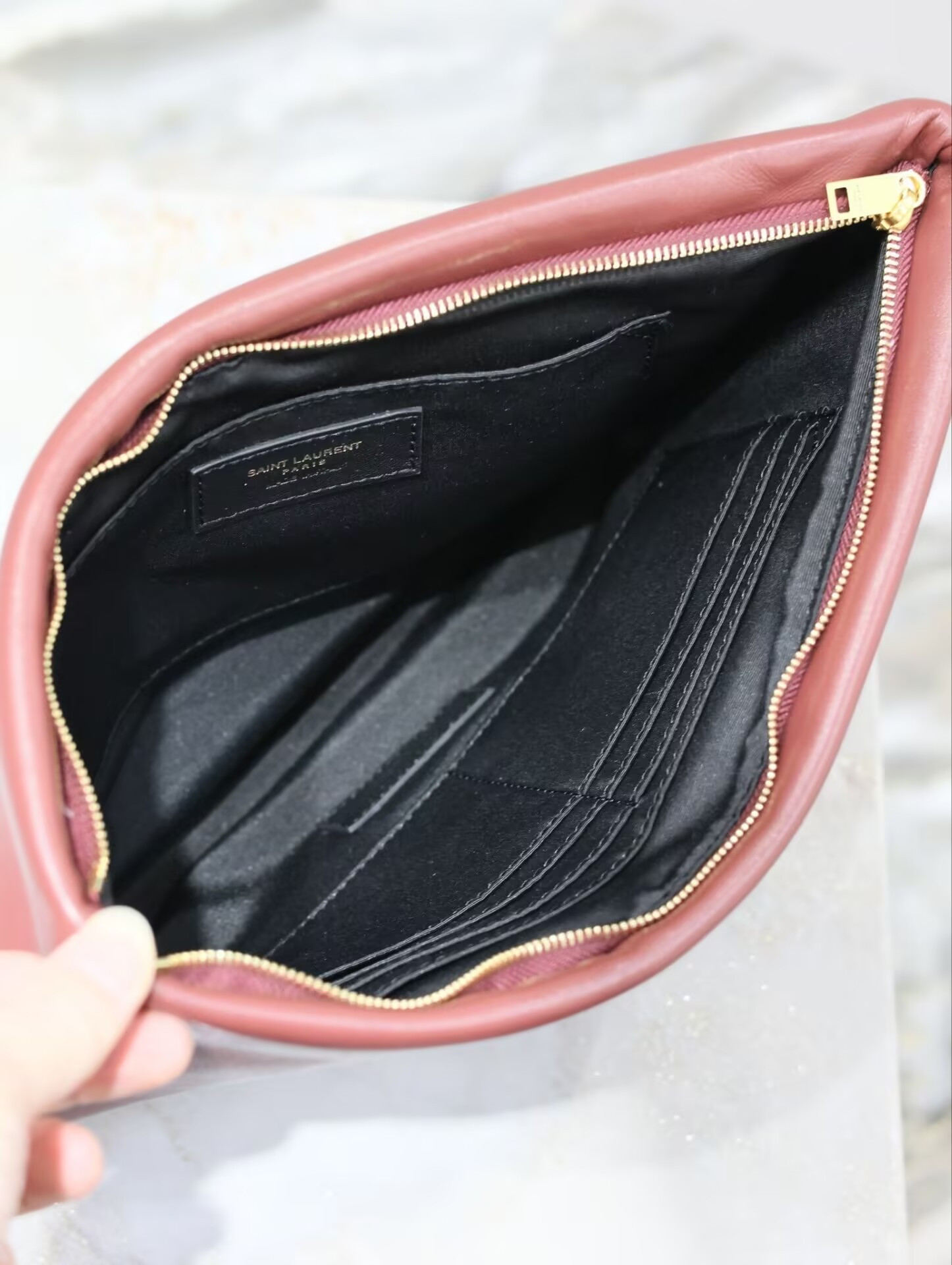 YSL CALYPSO large pouch in lambskin 30x22x3cm - Image 9