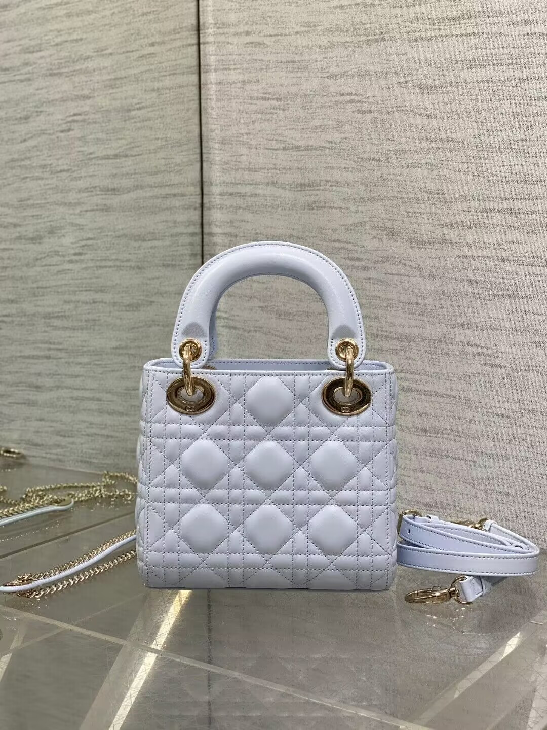 Mini Lady Dior Bag 17 x 15 x 7 cm - Image 4