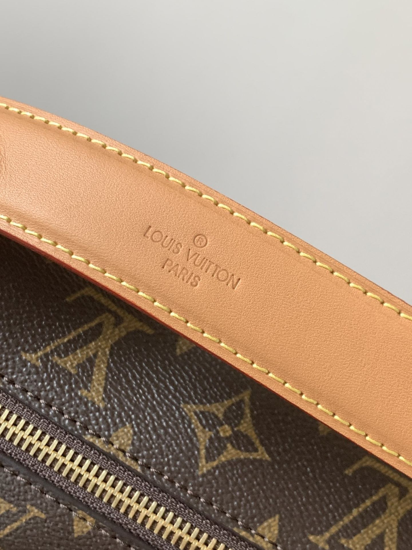 LV Side Trunk GM M14513 20x10x30cm - Image 10
