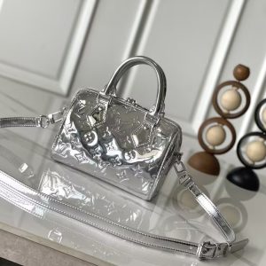 Alternative view of LV Speedy Bandouli¨¨re 20 M11987 20.5x13.5x12cm
