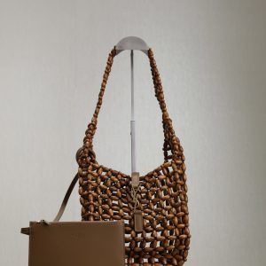 Alternative view of YSL LE 5 ¨¤ 7 wood beads 23x22x8.5cm