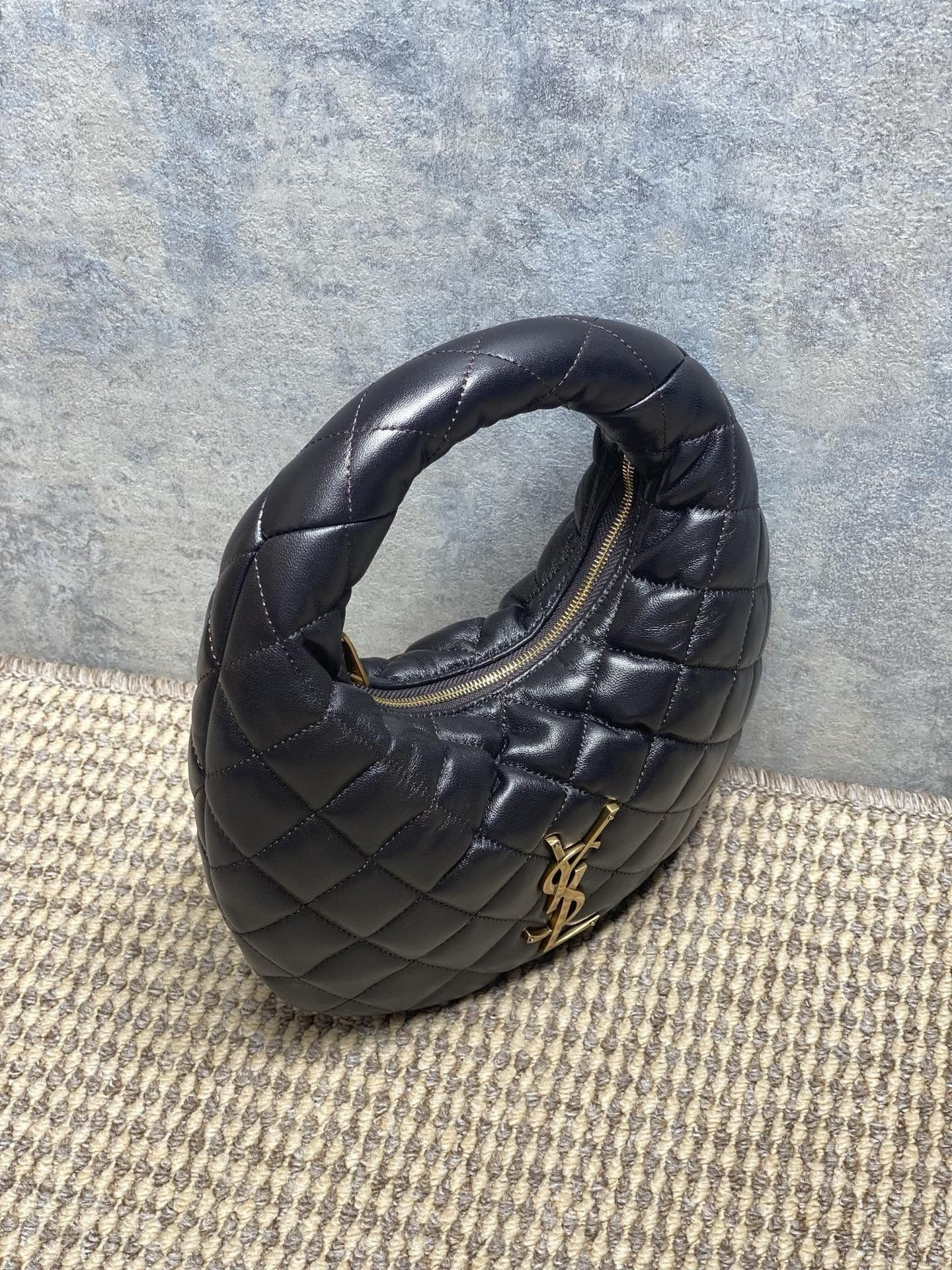 YSL ICARINO IN QUILTED NAPPA 17x13x3cm - Image 5