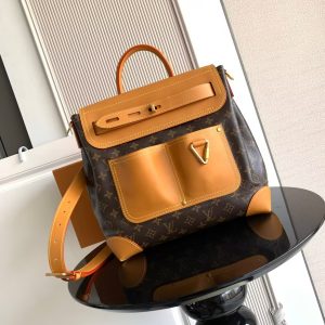 Alternative view of LV Backpack M25989 32x33x14cm
