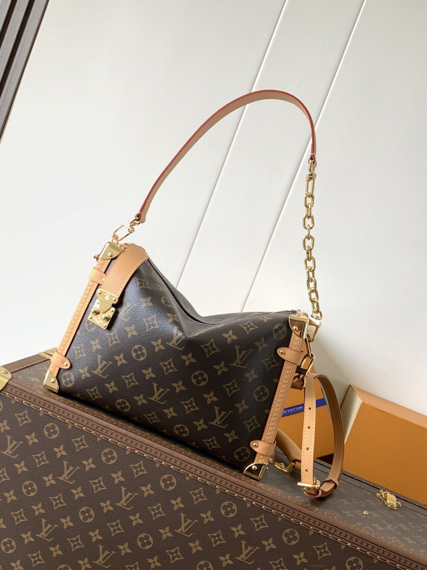 LV Side Trunk GM M14513 20x10x30cm - Image 2