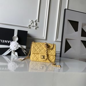 Alternative view of CHANEL MINI FLAP BAG 13.5x17x8cm