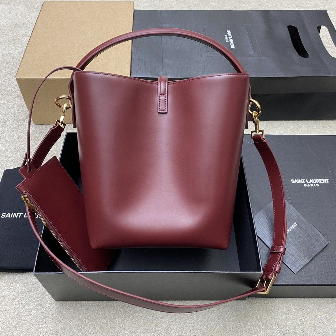 YSL LE 37 In Shiny Leather 26x20x12cm - Image 3