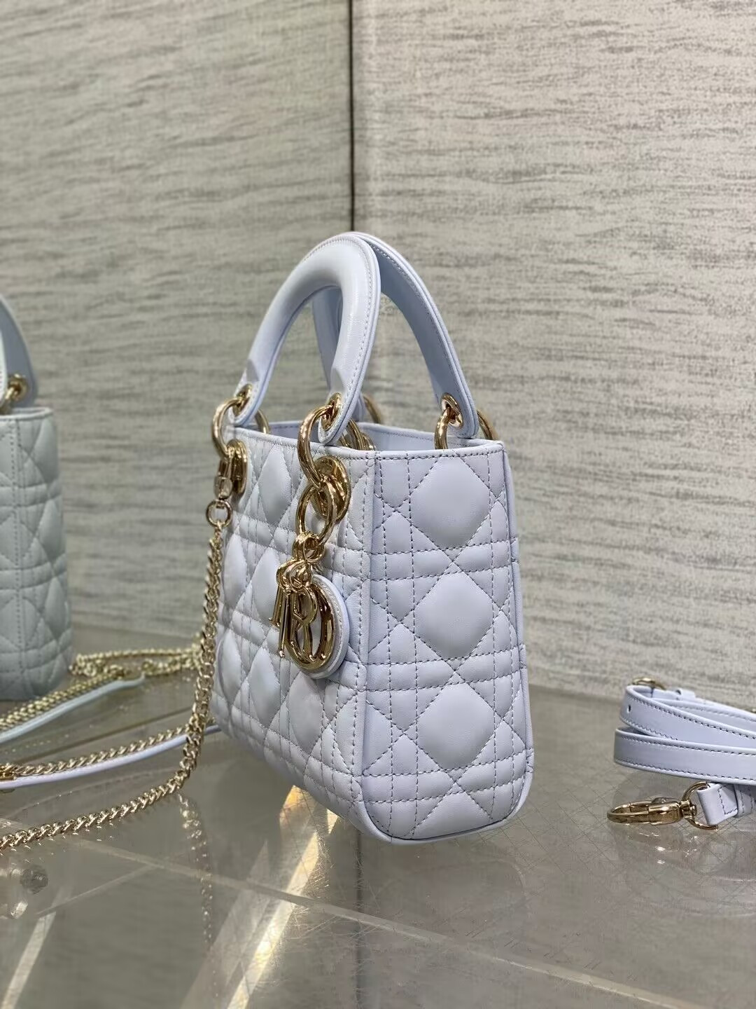 Mini Lady Dior Bag 17 x 15 x 7 cm - Image 5
