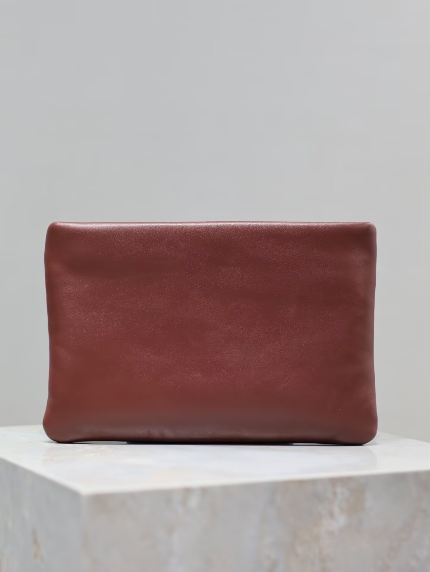 YSL CALYPSO small pouch in lambskin 23x16x3cm - Image 3