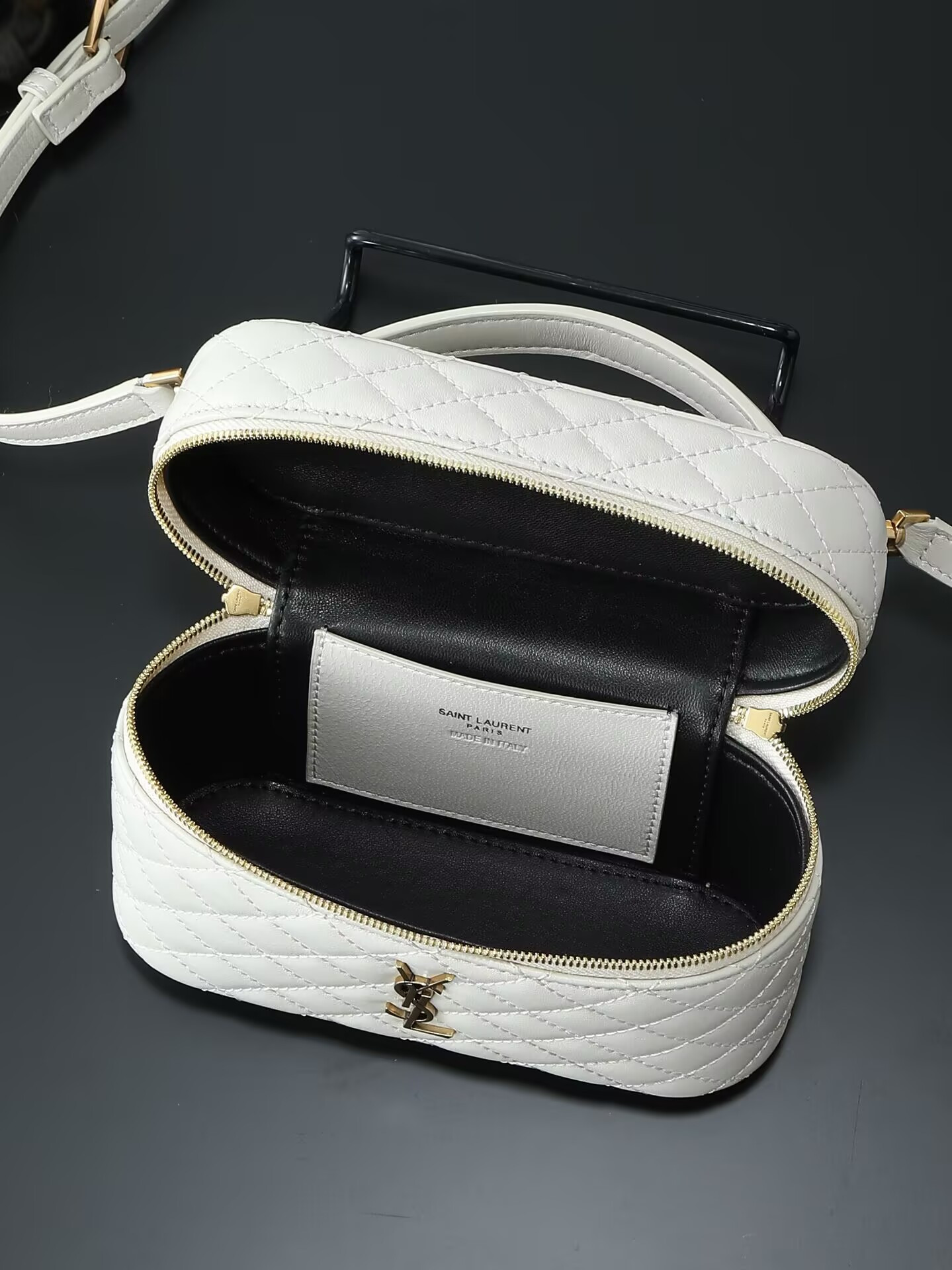YSL GABY VANITY BAG IN LAMBSKIN 18 X 11 X 6.5 CM - Image 7