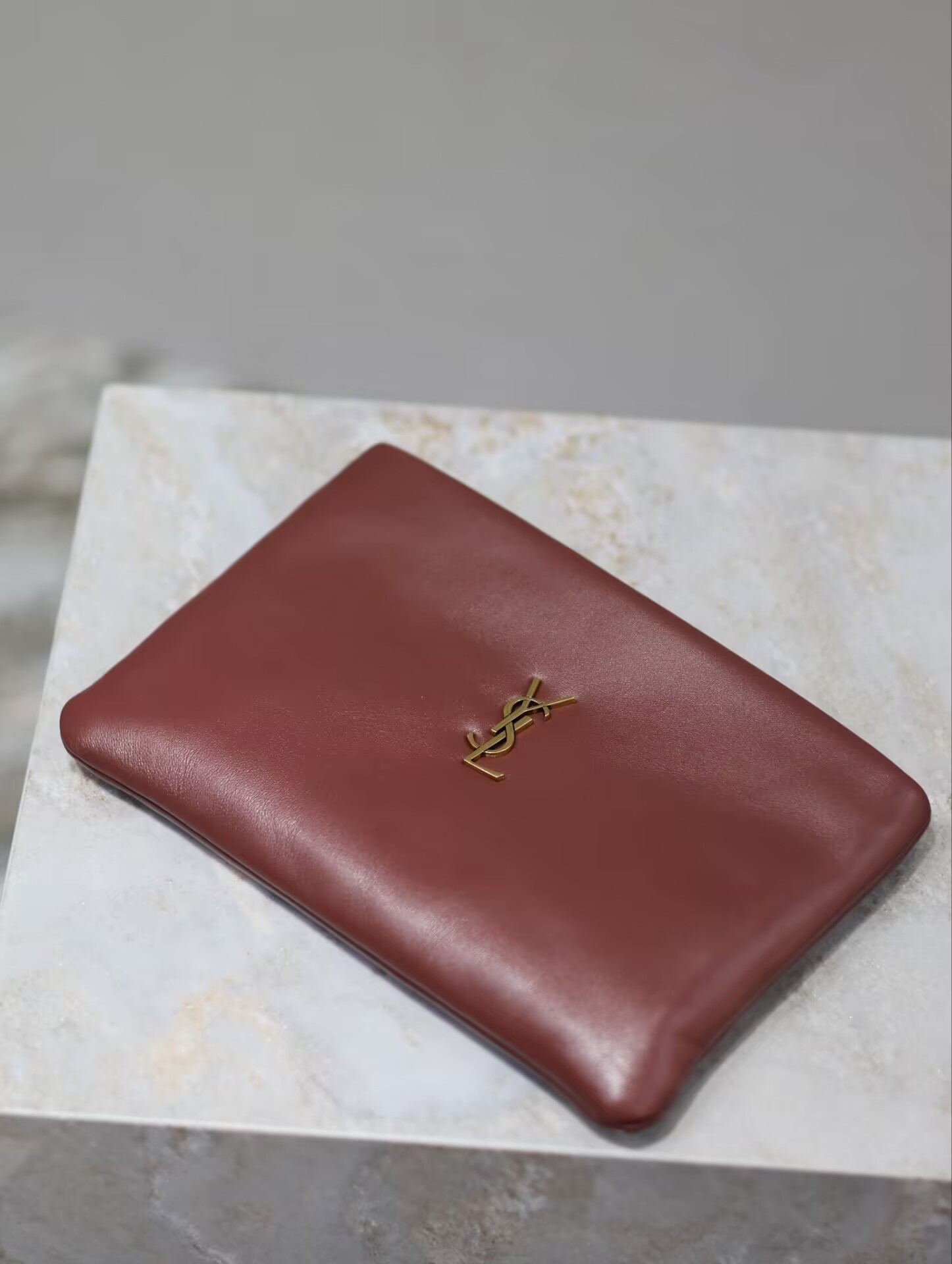 YSL CALYPSO small pouch in lambskin 23x16x3cm - Image 4