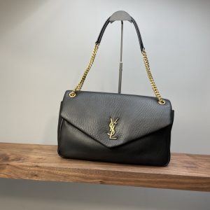 Alternative view of YSL Calypso large in grained 36x20x10cm