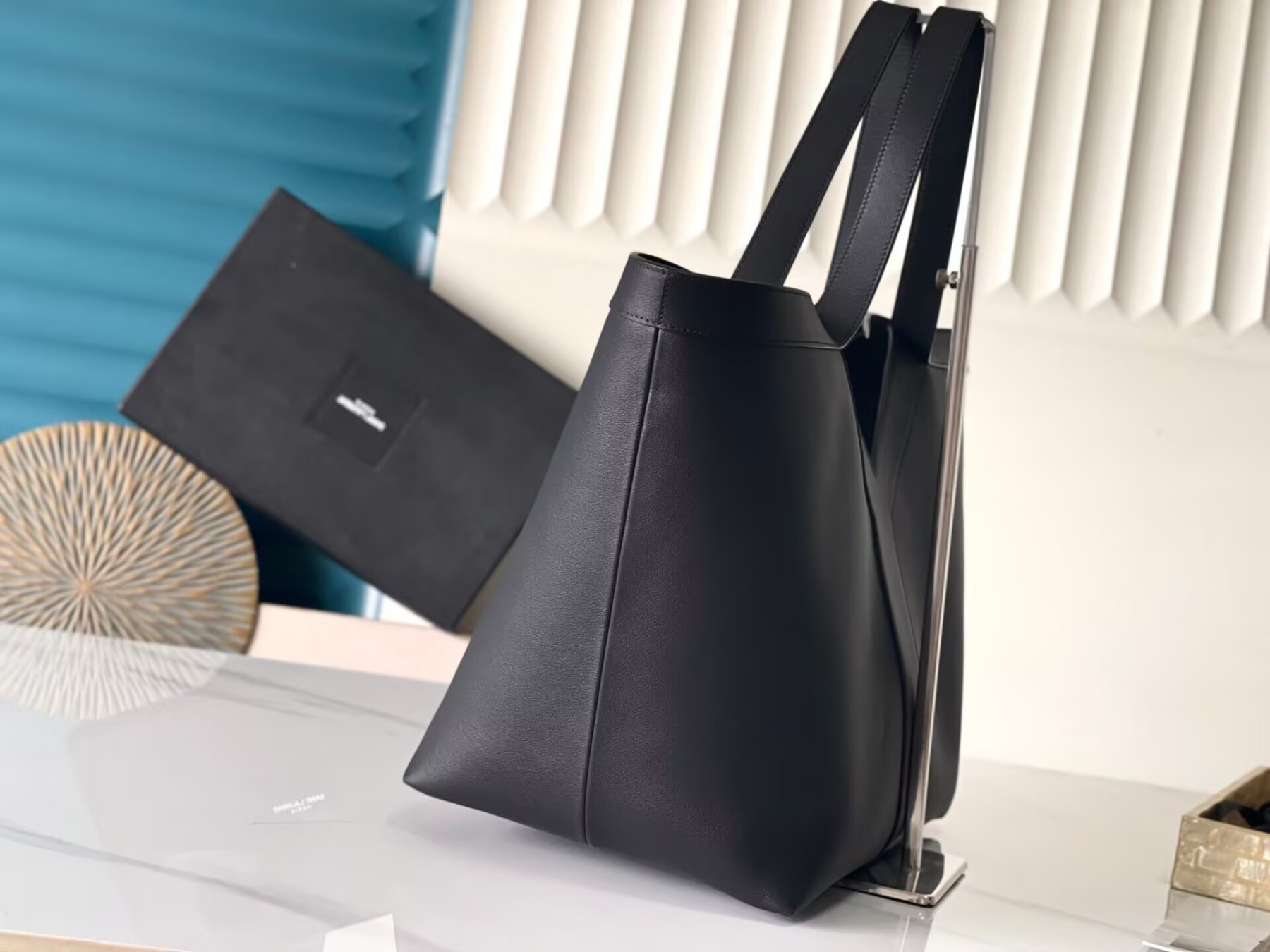 YSL WHY TOTE 38 50x33x16cm - Image 4