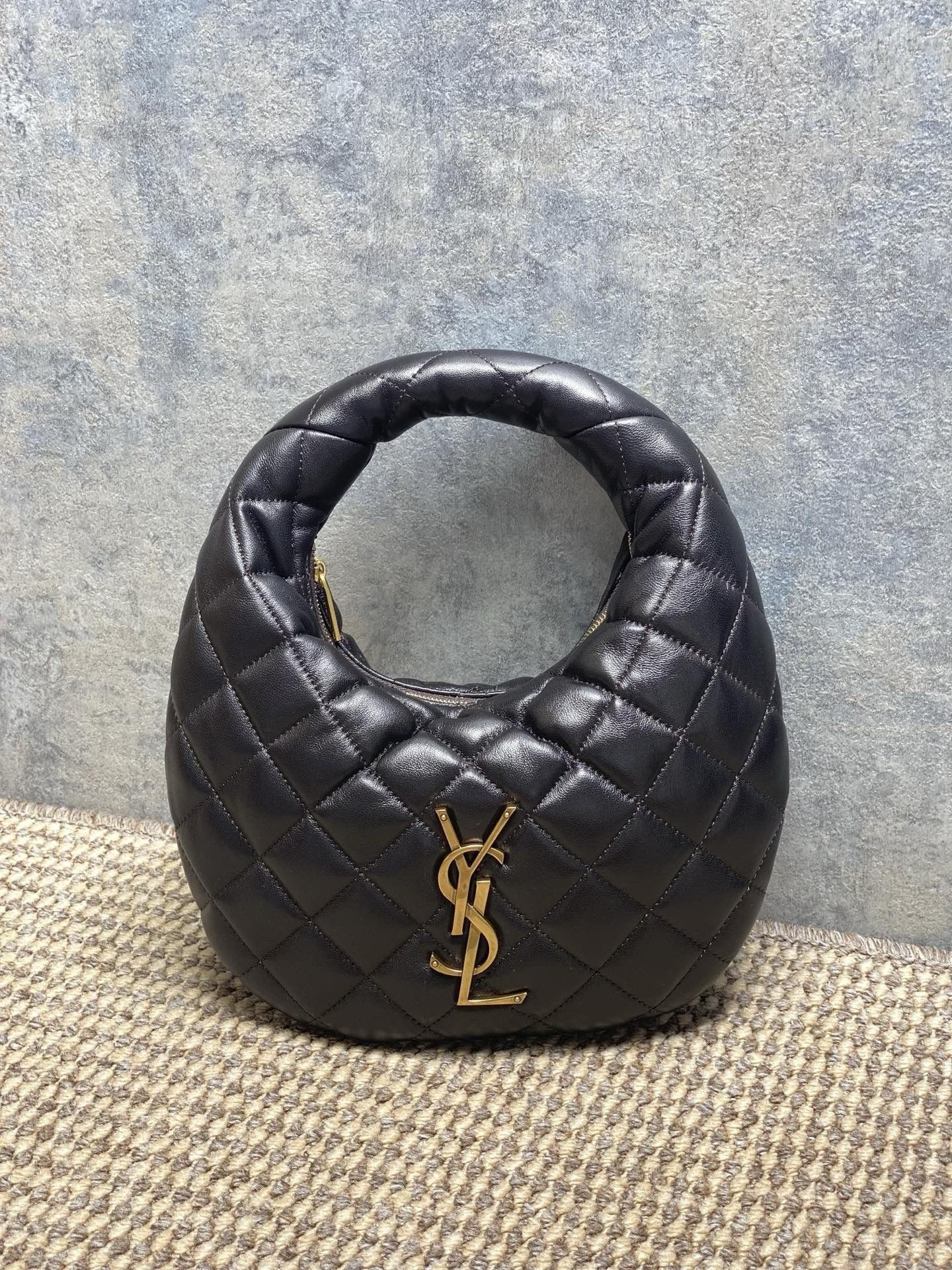 YSL ICARINO IN QUILTED NAPPA 17x13x3cm - Image 2