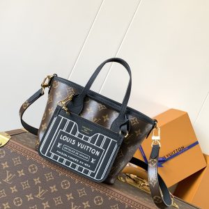 LV Neverfull Bandouli¨¨re Inside Out BB M12099 24x14x9cm