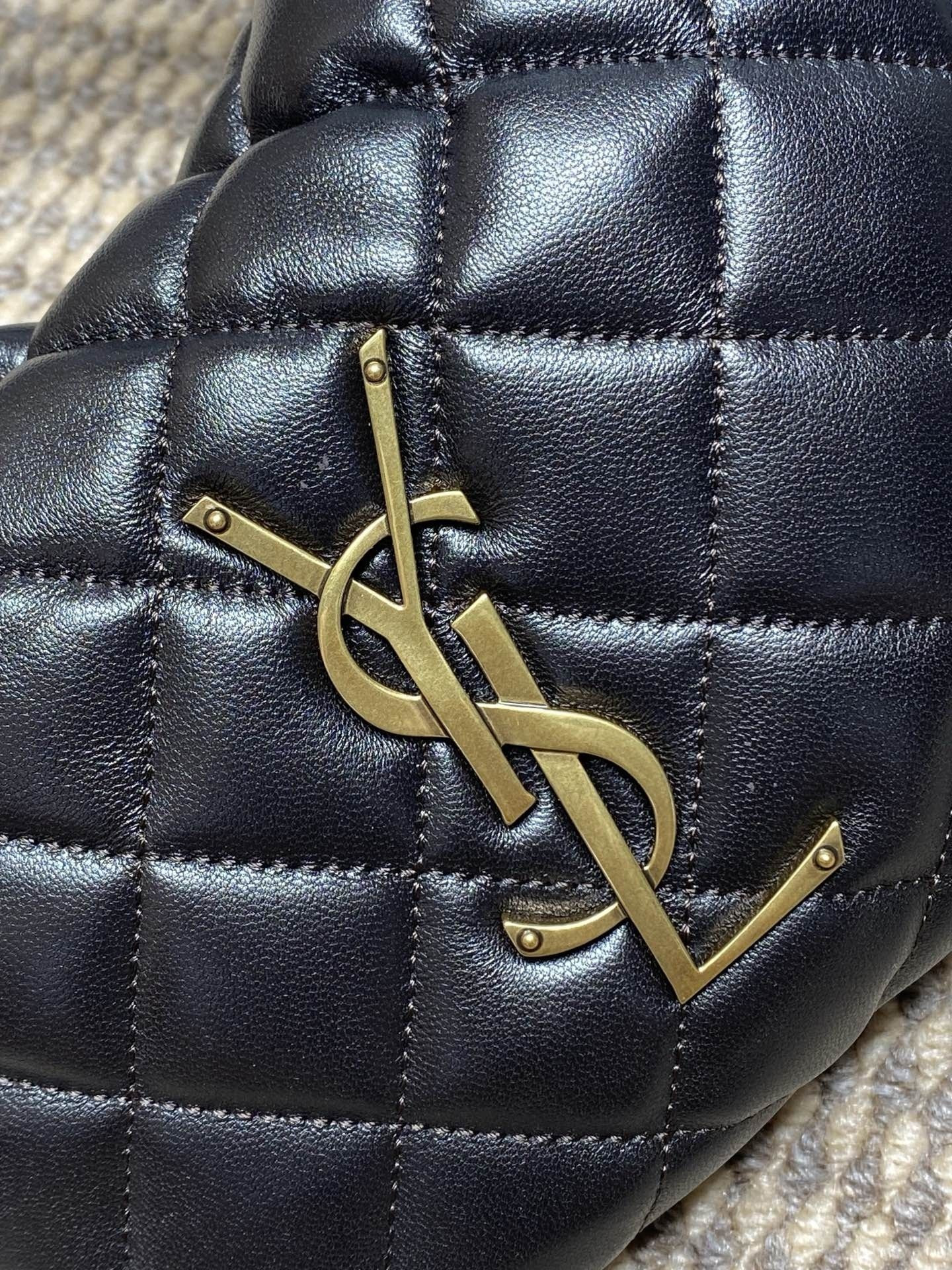 YSL ICARINO IN QUILTED NAPPA 17x13x3cm - Image 7