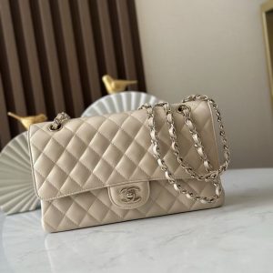 Alternative view of Chanel Classic Flap Bag Pearlescent apricot-colored lambskin with light gold hardware 15x25.5x6cm