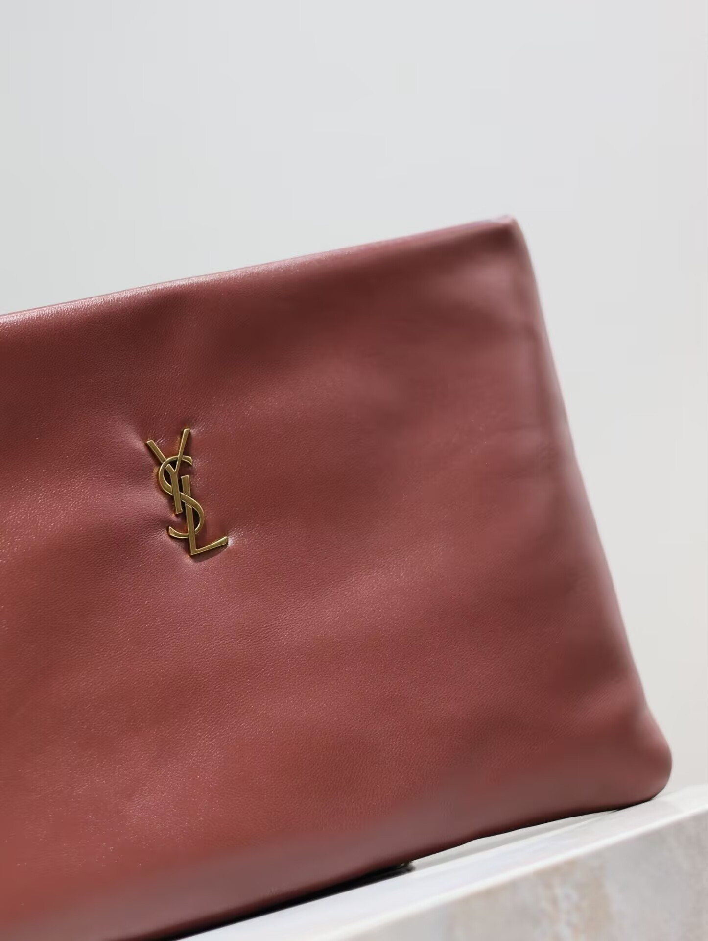 YSL CALYPSO large pouch in lambskin 30x22x3cm - Image 8