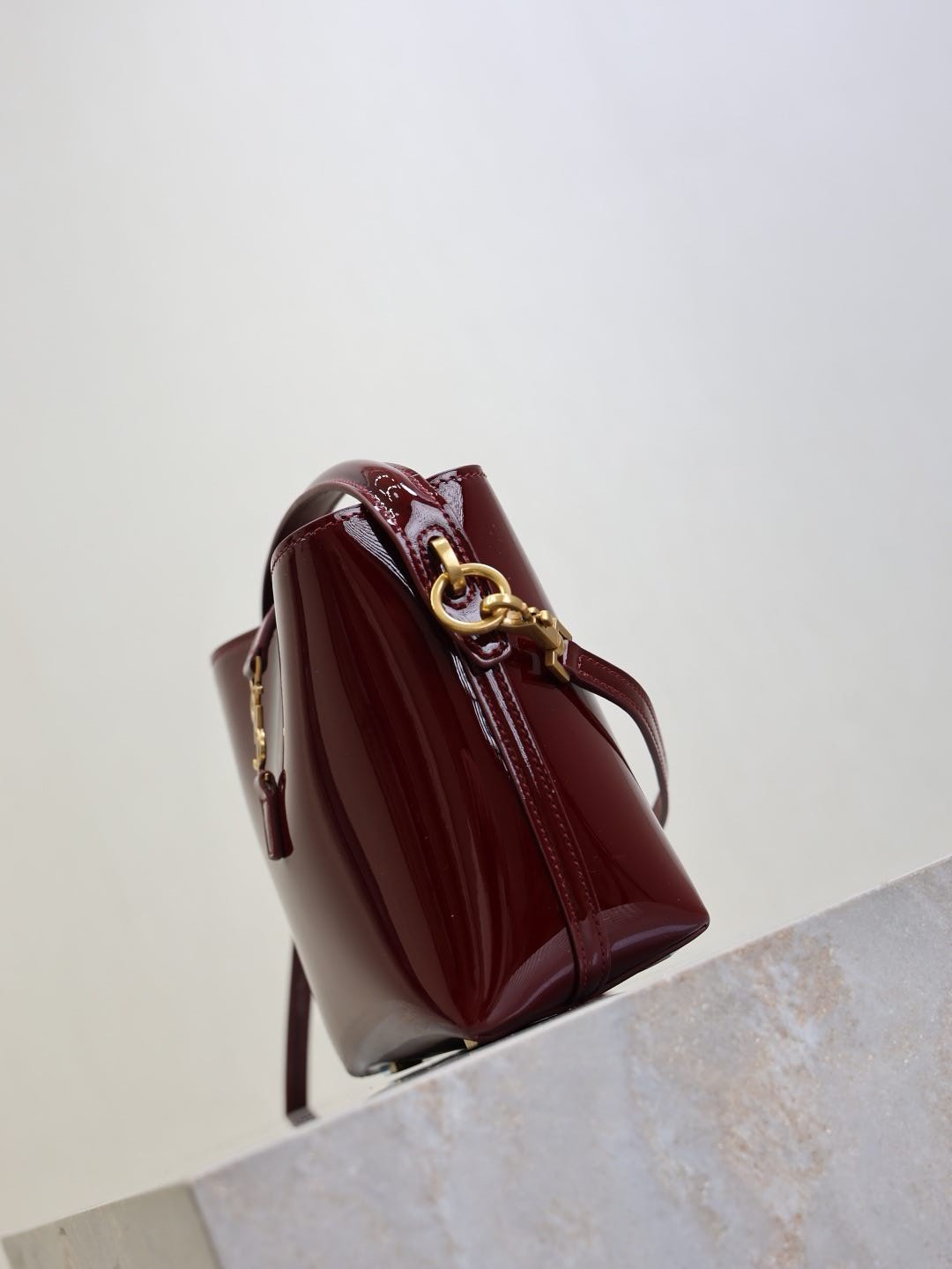 YSL LE 37 Mini in Patent Leather 15x13x6cm - Image 5