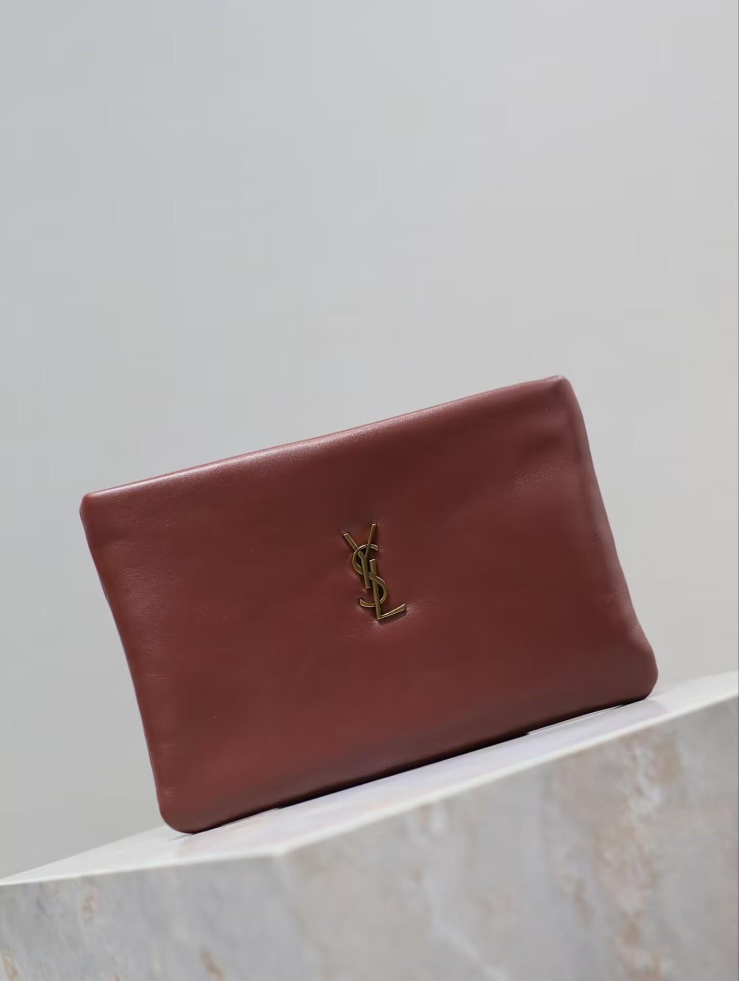 YSL CALYPSO small pouch in lambskin 23x16x3cm - Image 6