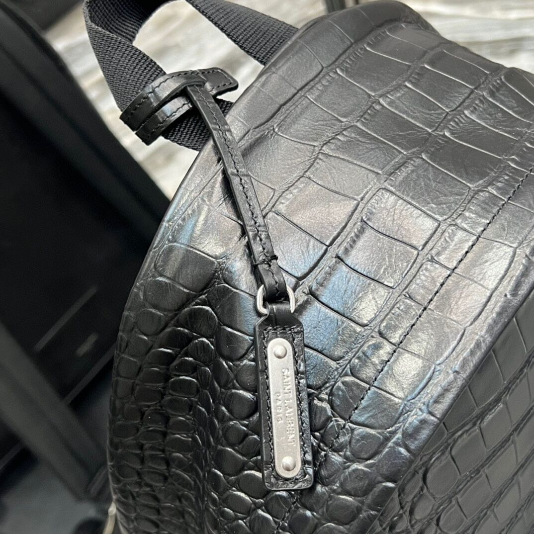 YSL CITY BACKPACK IN CROCODILE-EMBOSSED LEATHER 12.2 X 16.1 X 8.6 inches - Image 10