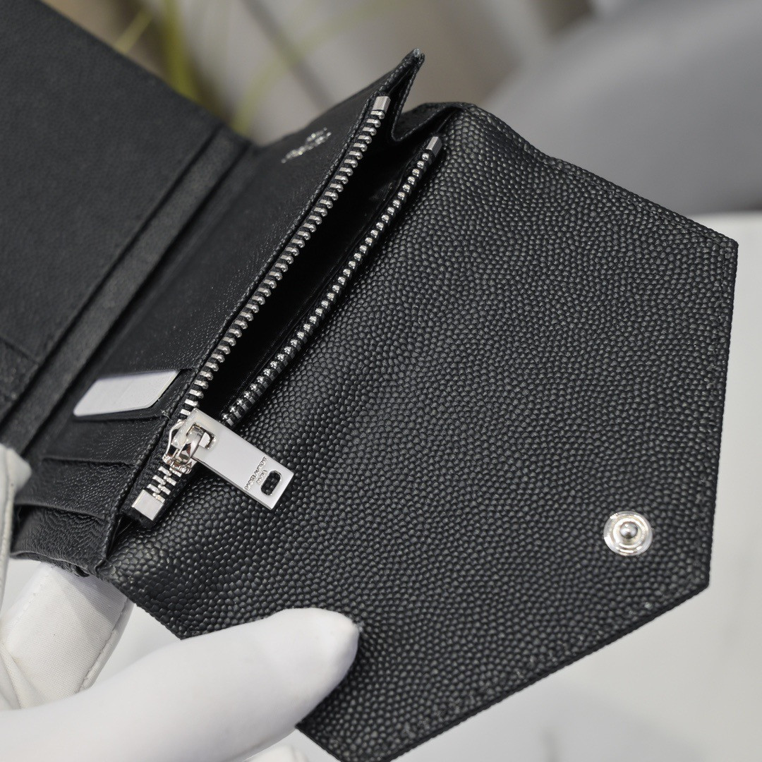 YSL cassandre matelass¨¦ compact tri fold wallet in grain de poudre leather 12.5 x 10 x 2.5 cm - Image 6
