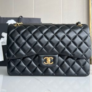 Chanel Classic Flap Jumbo 30cm CF shiny black