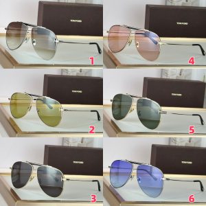 Alternative view of Tom Ford Glasses TF1018 60-11-145