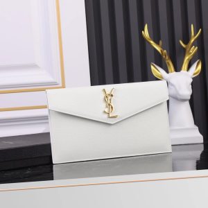 UPTOWN POUCH IN GRAIN DE POUDRE EMBOSSED LEATHER BLANC VINTAGE