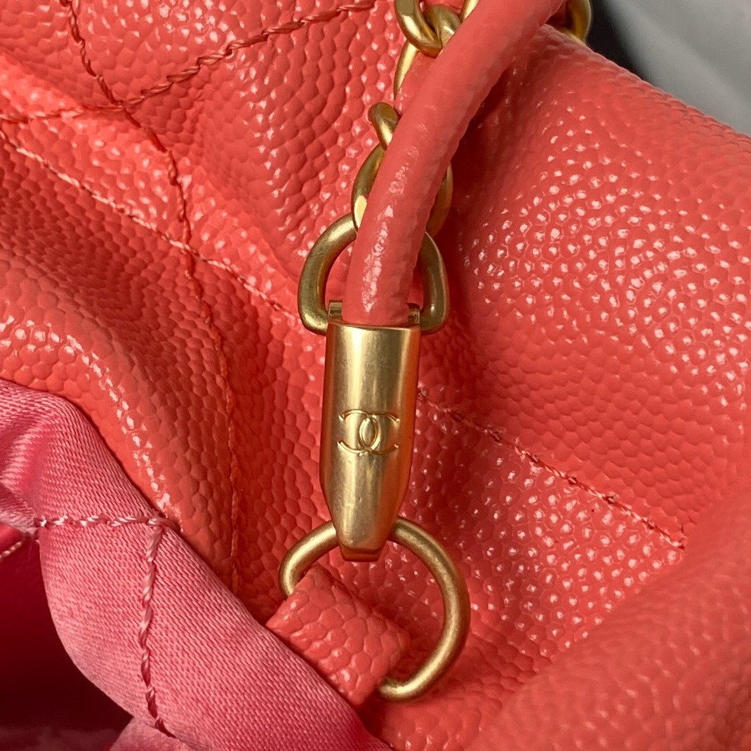 CHANEL 22 MINI HANDBAG GRAINED LEATHER RED 7.8 ¡Á 7.4 ¡Á 2.3 in - Image 7