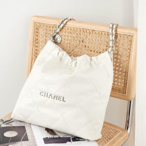 Alternative view of CHANEL 22 HANDBAG Metallic Shaded Calfskin & Silver-Tone Metal White 15.21¡Á16.38¡Á3.12 in
