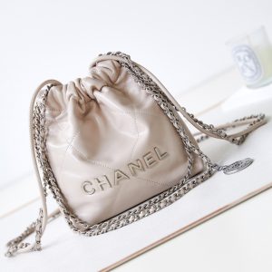 CHANEL 22 MINI HANDBAG Shiny Calfskin Apricot 7.8 ¡Á 7.4 ¡Á 2.3 in