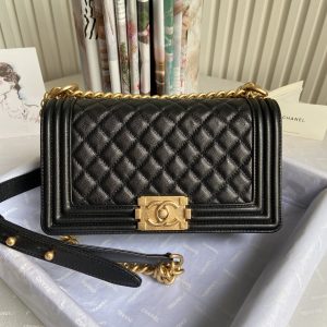 Alternative view of BOY CHANEL HANDBAG Shiny Grained Calfskin 5.9 × 9.8 × 3.5 in