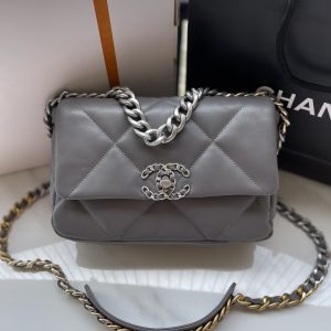 Alternative view of CHANEL 19 HANDBAG Shiny Leather, Gold-Tone, Silver-Tone & Ruthenium-Finish Metal Dark Gray 6.2 ¡Á 10.1 ¡Á 3.5 in