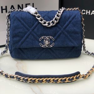 Alternative view of CHANEL 19 HANDBAG, Gold-Tone, Silver-Tone & Ruthenium-Finish Metal Navy 6.2 ¡Á 10.1 ¡Á 3.5 in