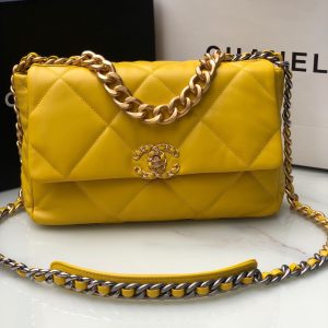 Alternative view of CHANEL 19 LARGE HANDBAG Shiny Leather, Gold-Tone, Silver-Tone & Ruthenium-Finish Metal Yellow 7.8 ¡Á 11.7 ¡Á 3.9 in