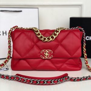 Alternative view of CHANEL 19 LARGE HANDBAG Shiny Leather, Gold-Tone, Silver-Tone & Ruthenium-Finish Metal Red 7.8 ¡Á 11.7 ¡Á 3.9 in