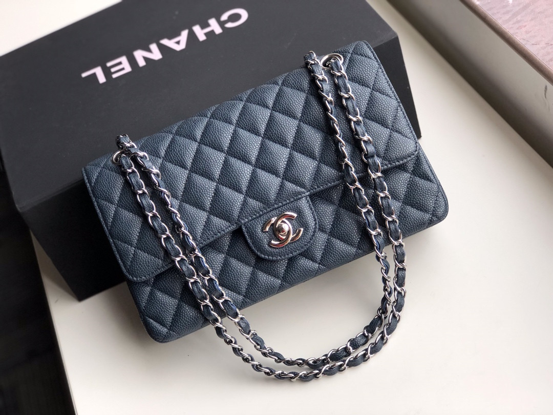 CHANEL CLASSIC HANDBAG GRAINED CALFSKIN & SILVER-TONE METAL NAVY 6 × 9.9 × 2.5 in - Image 4
