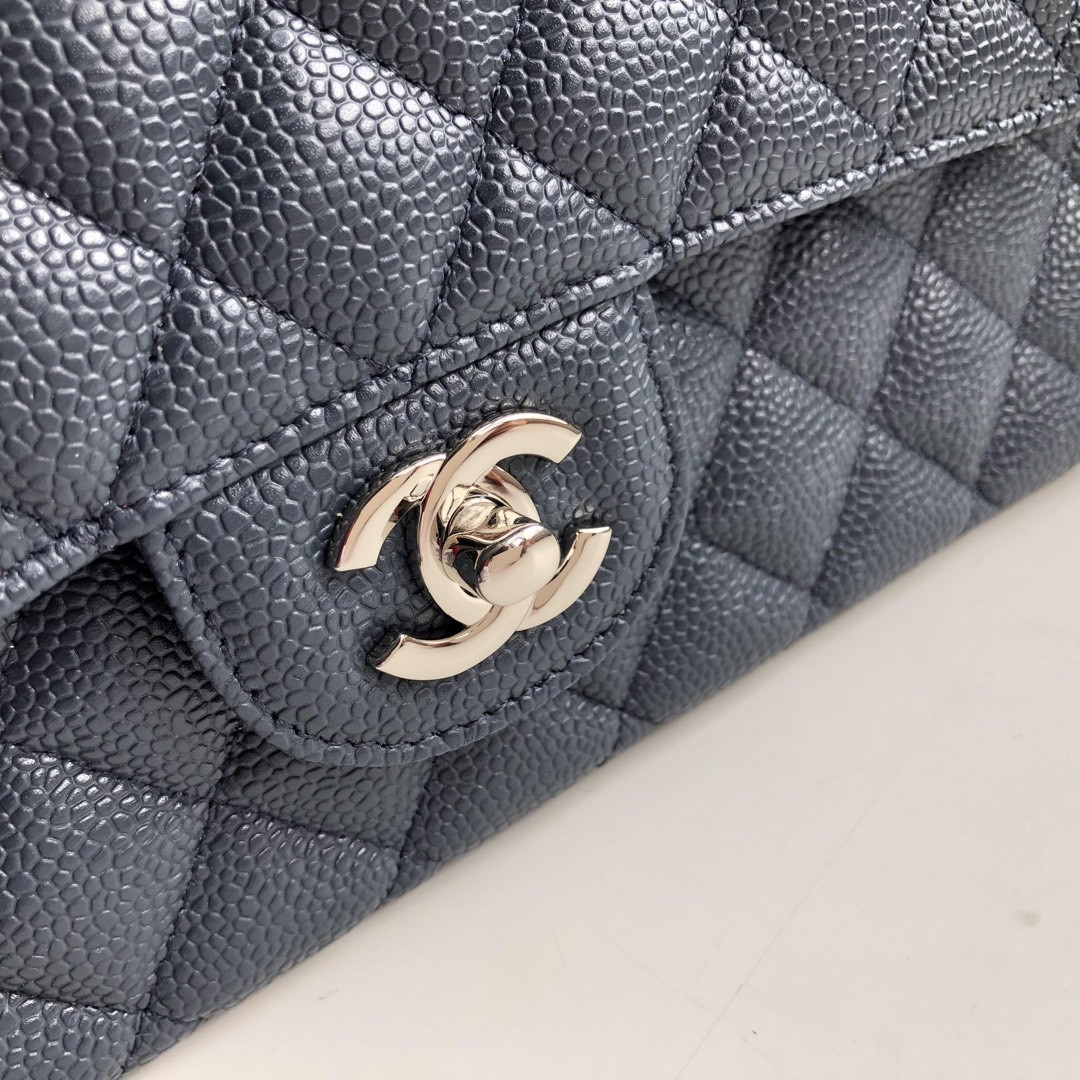 CHANEL CLASSIC HANDBAG GRAINED CALFSKIN & SILVER-TONE METAL NAVY 6 × 9.9 × 2.5 in - Image 5