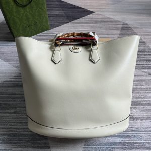 Alternative view of GUCCI DIANA LARGE TOTE BAG White 40W x 34H x 21D CM