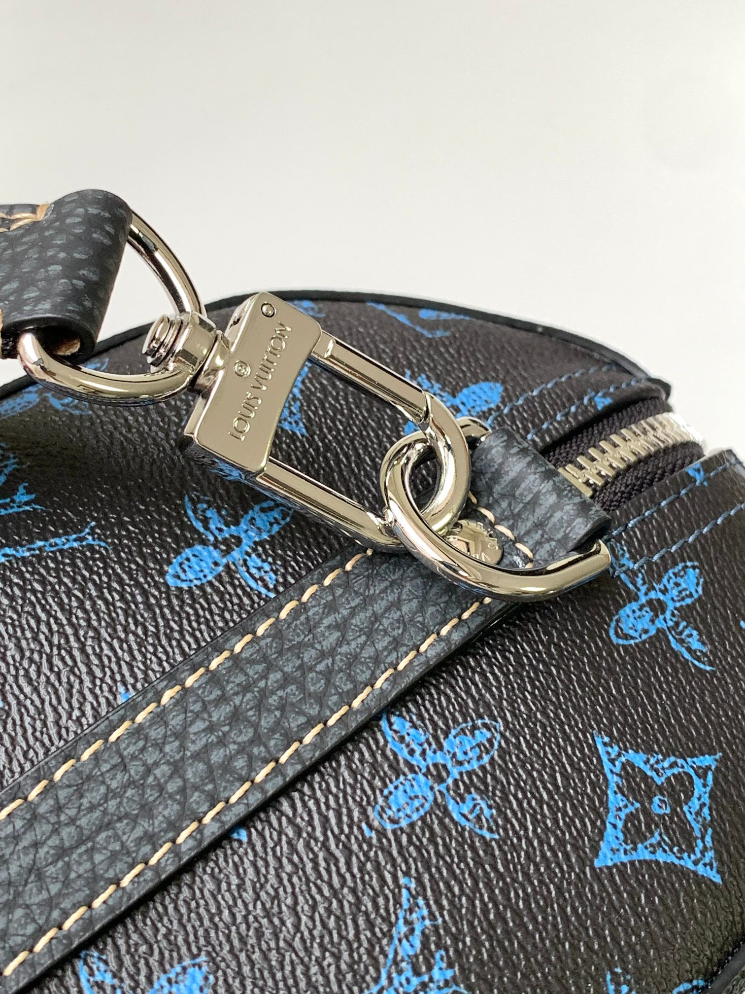 Louis Vuitton Keepall Bandouli¨¨re 25 M46339 9.8 x 5.9 x 4.3 inches - Image 8
