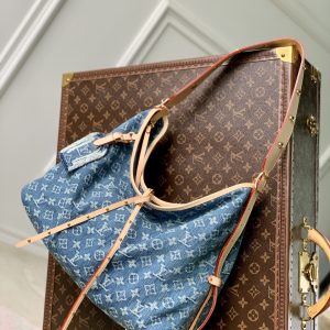 Alternative view of LOUIS VUITTON M46855 CarryAll MM 15.4 x 11.8 x 5.9 inches