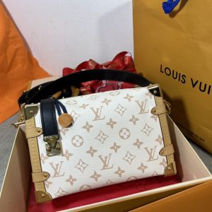 Alternative view of LV Side Trunk MM M46907 8.3 x 5.5 x 2.4 inches