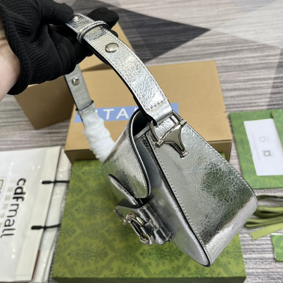 GUCCI HORSEBIT 1955 SMALL SHOULDER BAG Metallic silver 10.4"W x 6.7-4.1"H x 3.1-1.6"D - Image 4