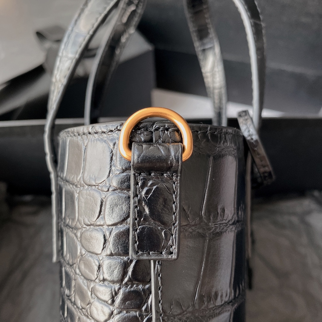 YSL SAINT LAURENT PARIS MINI TOY SHOPPING IN CROCODILE-EMBOSSED LEATHER BLACK 7.1 X 6.7 X 3.1 INCHES - Image 8