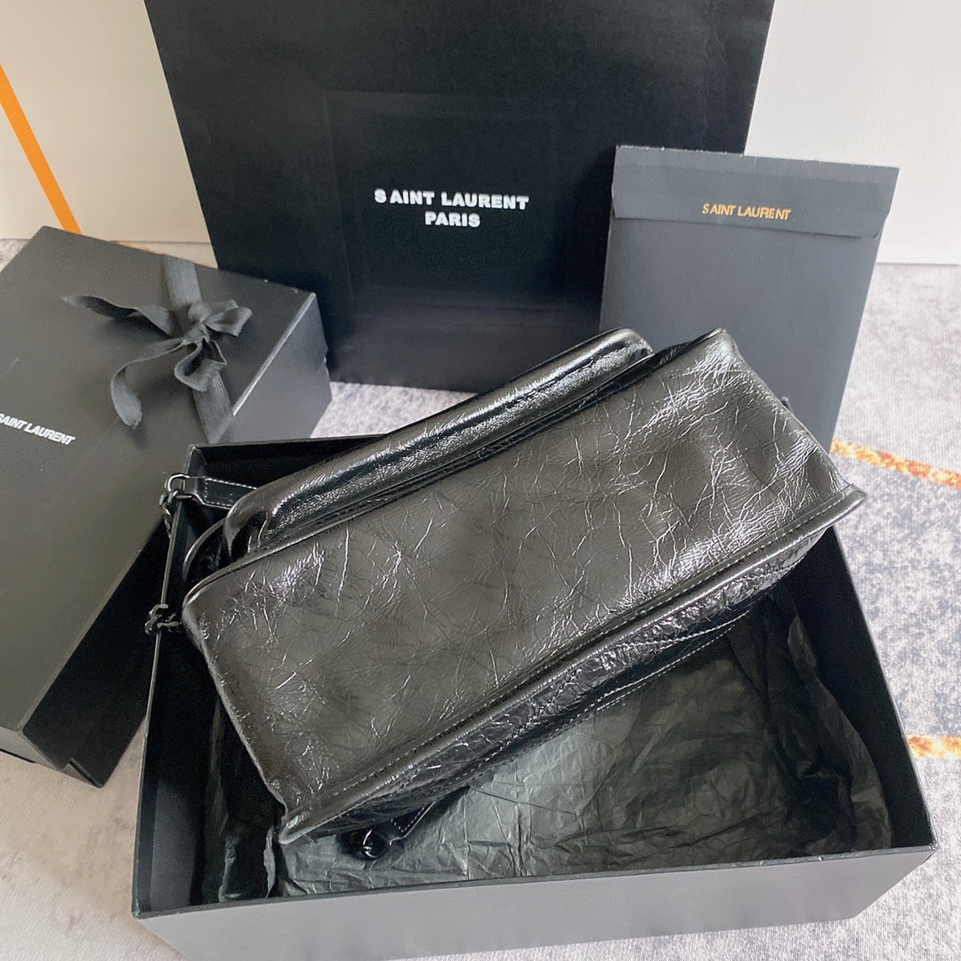 YSL NIKI MEDIUM IN VINTAGE LEATHER ALL BLACK 11 X 7.8 X 3.3 INCHES - Image 5