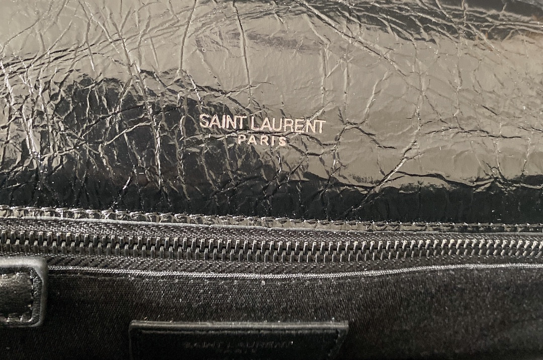 YSL NIKI MEDIUM IN VINTAGE LEATHER ALL BLACK 11 X 7.8 X 3.3 INCHES - Image 13