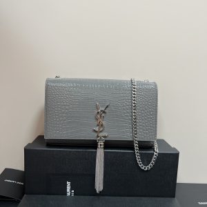 Alternative view of YSL KATE MEDIUM TASSEL IN CROCODILE-EMBOSSED LEATHER GRAY 9.4 X 5.7 X 2.1 INCHES