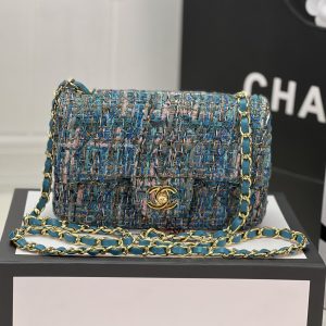 Alternative view of CHANEL MINI CLASSIC 11.12 HANDBAG Tweed & Gold-Tone Metal 4.7 ¡Á 7.8 ¡Á 2.3 in