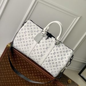 Alternative view of LV Keepall Bandouli¨¨re 50 M24954 19.7 x 11.4 x 9.1 inches