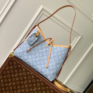 LV CarryAll PM M11462  11.4 x 9.4 x 4.7 in
